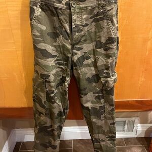 Garage Women’s Camouflage Cargo Pants